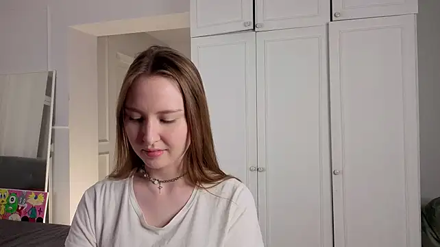 AveryFondell's Live XXX Chat