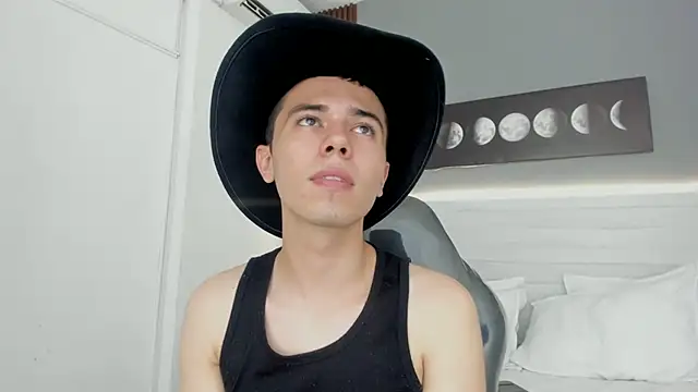 Dante_lux_ Show in webcam