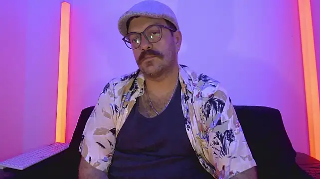 Онлайн чат XXX BadDaddyBrasil