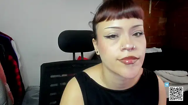 seijaku_ Adlı Modelin Canlı XXX Sohbeti
