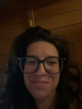 NadiraNoor Chat XXX live