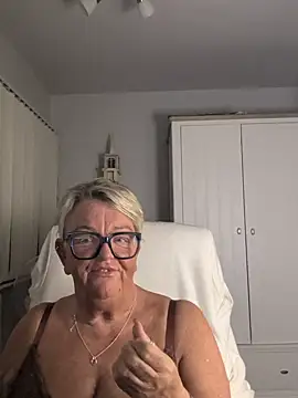 Bridget-valentine Chat XXX live