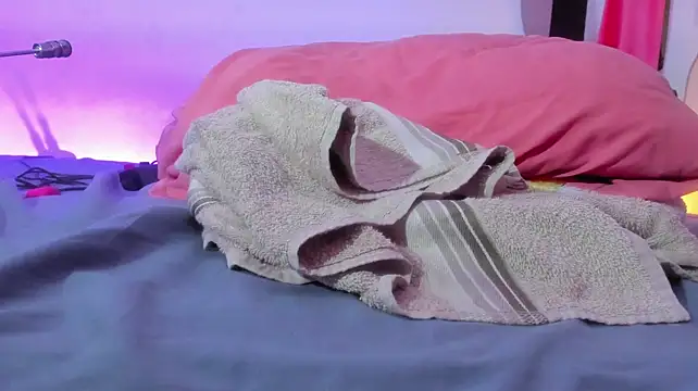 Chat +18 de SalomeFire ao vivo