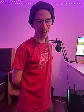 عرض كام YoungSebi