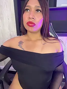 Cherry_Charlottee's Live XXX Chat