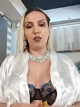 LaylaBlakes Chat XXX live