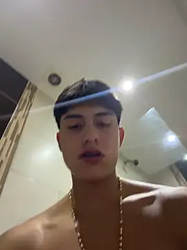 Lander_Cruz Chat XXX in diretta