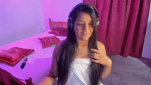 Ivanna18_x Chat XXX in diretta
