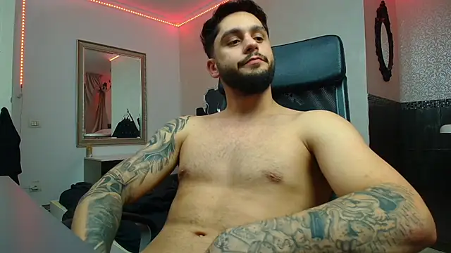 XXX chat uživo modela TroyWadee