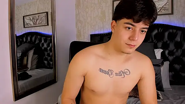 Chat XXX en directo de MaxCruz_
