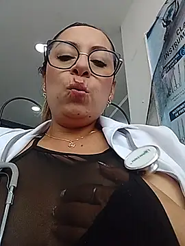 Dr-Kathy_23's Live XXX Chat
