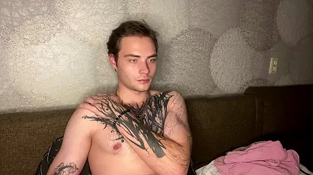 ErnestTarlet Live XXX-chat