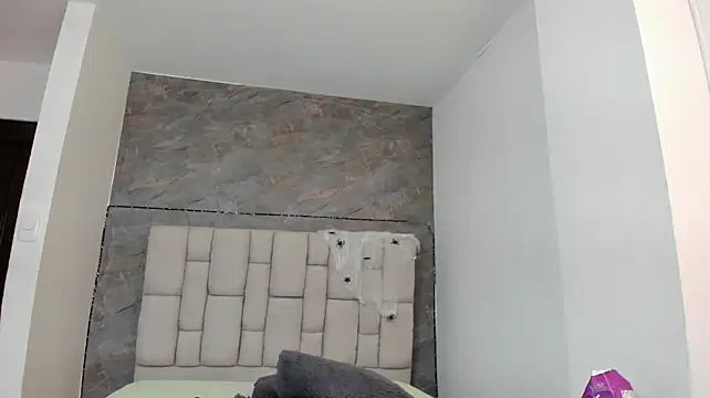 lily_rose1 live XXX chat