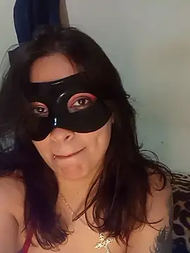Chat +18 de Eu_a_bruxa ao vivo