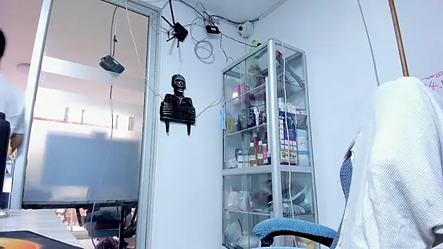 XXX chat uživo modela VINCEDMAGLIOO