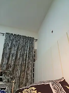 XXX chat uživo modela Honeybeespecial