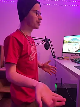 XXX chat uživo modela YoungSebi