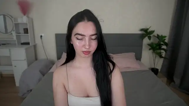 WildKittenX_'s Live XXX Chat