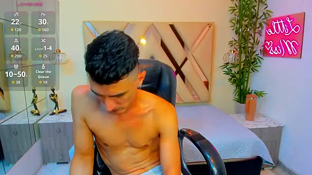 FelipeFriendly – Naživo XXX chat