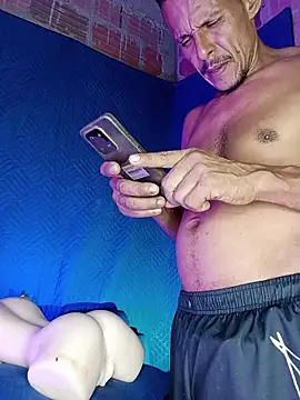 Živý XXX chat El_junior21