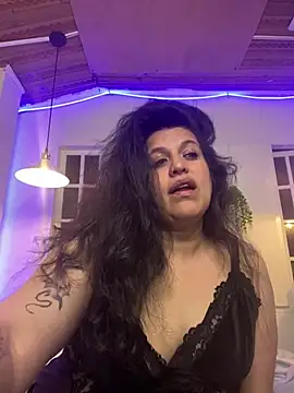 צ'אט XXX בשידור חי של Andrea_secret_