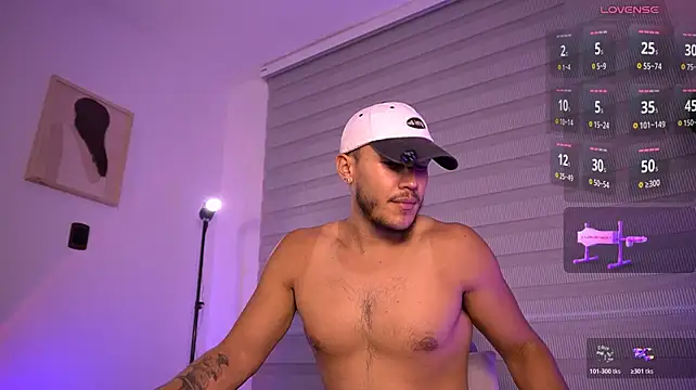 MarkSantozz live XXX chat