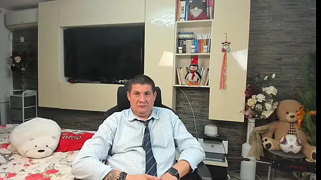 دردشة SpartacusDaddy48 الجنسية المباشرة