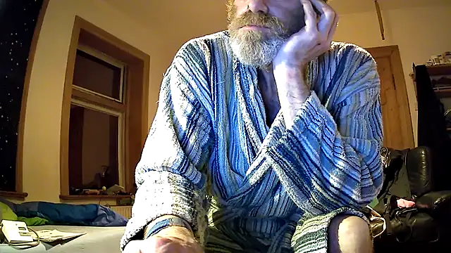 GingerBeardedLynx live XXX chat