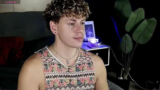 Czat XXX na żywo – ConnorBlake