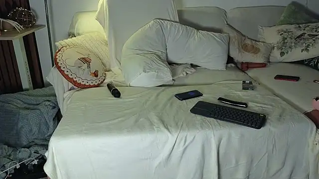 KimArts – Naživo XXX chat