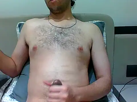 DelhiDick69 Adlı Modelin Canlı XXX Sohbeti