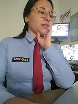 Chat XXX en directo de Queen_linda1