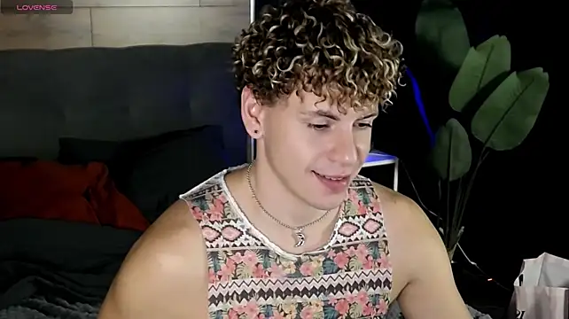 ConnorBlake live XXX chat