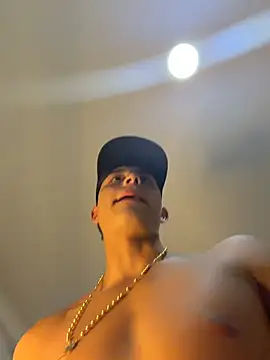 Lander_Cruz live XXX chat
