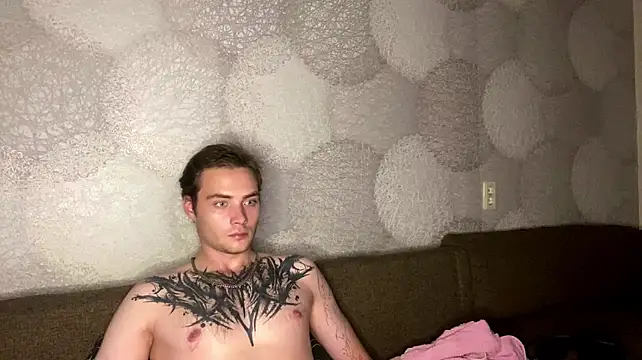 ErnestTarlet live XXX chat