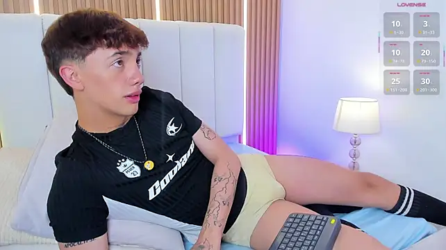 Chat XXX Live Timothy_ros