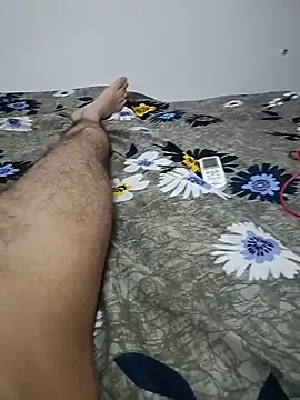 Chat XXX en directo de UNCUT_BBCBULL