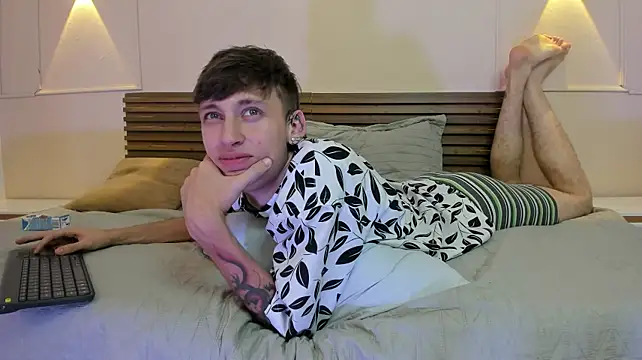 Max_saenzn Live XXX chat