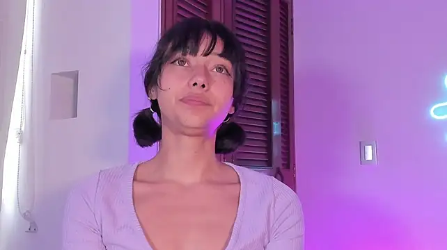 Londonttipton's Live XXX Chat