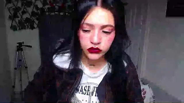 Živý XXX chat Violettasquirt