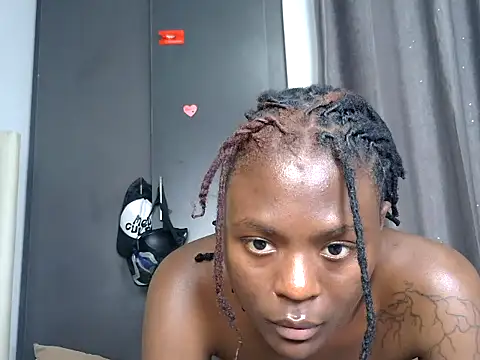 צ'אט XXX בשידור חי של African-slutt
