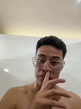 TavoHot_ লাইভ XXX চ্যাট