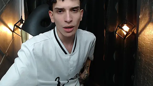 XXX chat uživo modela DAMIAN_22
