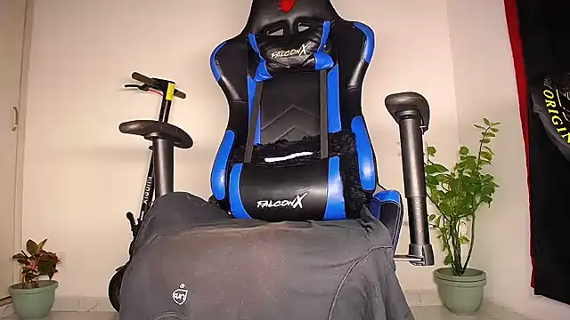 צ'אט XXX בשידור חי של MAXJONES_2
