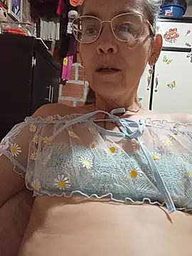 NanitaFun's Live XXX Chat