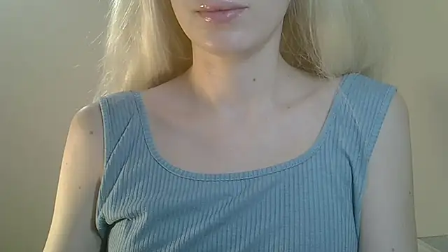 ViraVrema 라이브 XXX 채팅