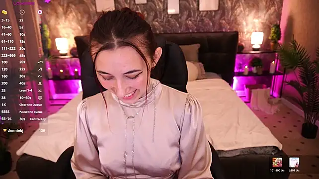 RoxieRay Chat XXX live
