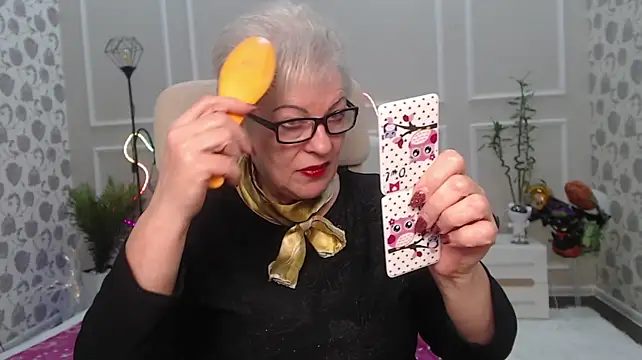KayleSmoll's Live XXX Chat
