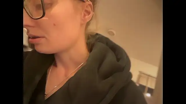 harleyblair's Live XXX Chat