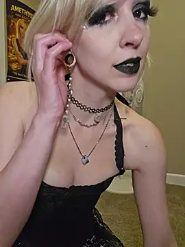 AmethystFoxx 现场XXX聊天